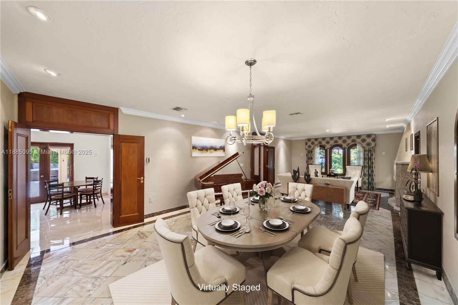 225 Alesio Ave