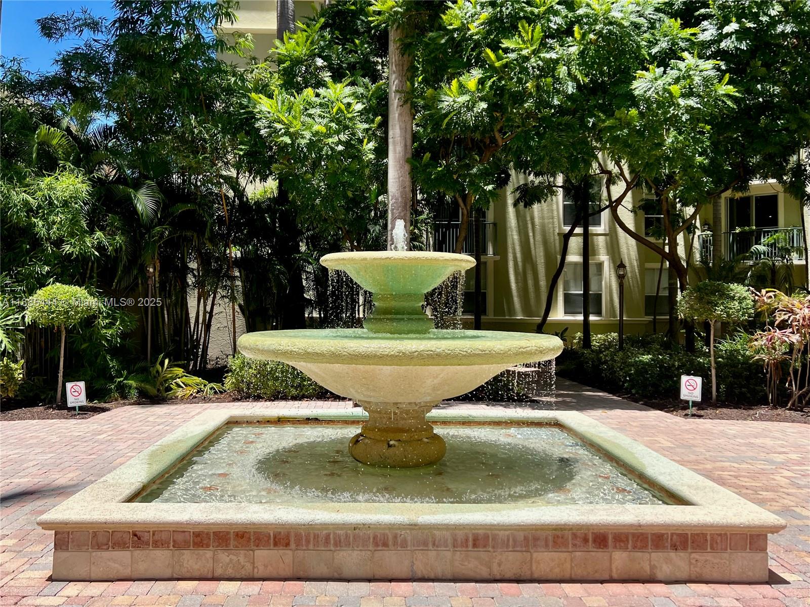 651 Okeechobee Blvd # 811