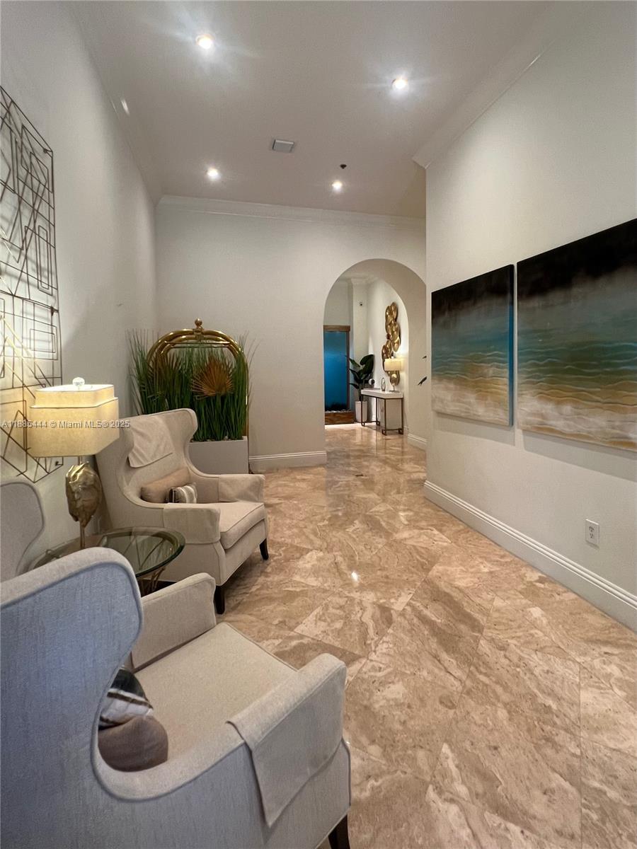 651 Okeechobee Blvd # 811