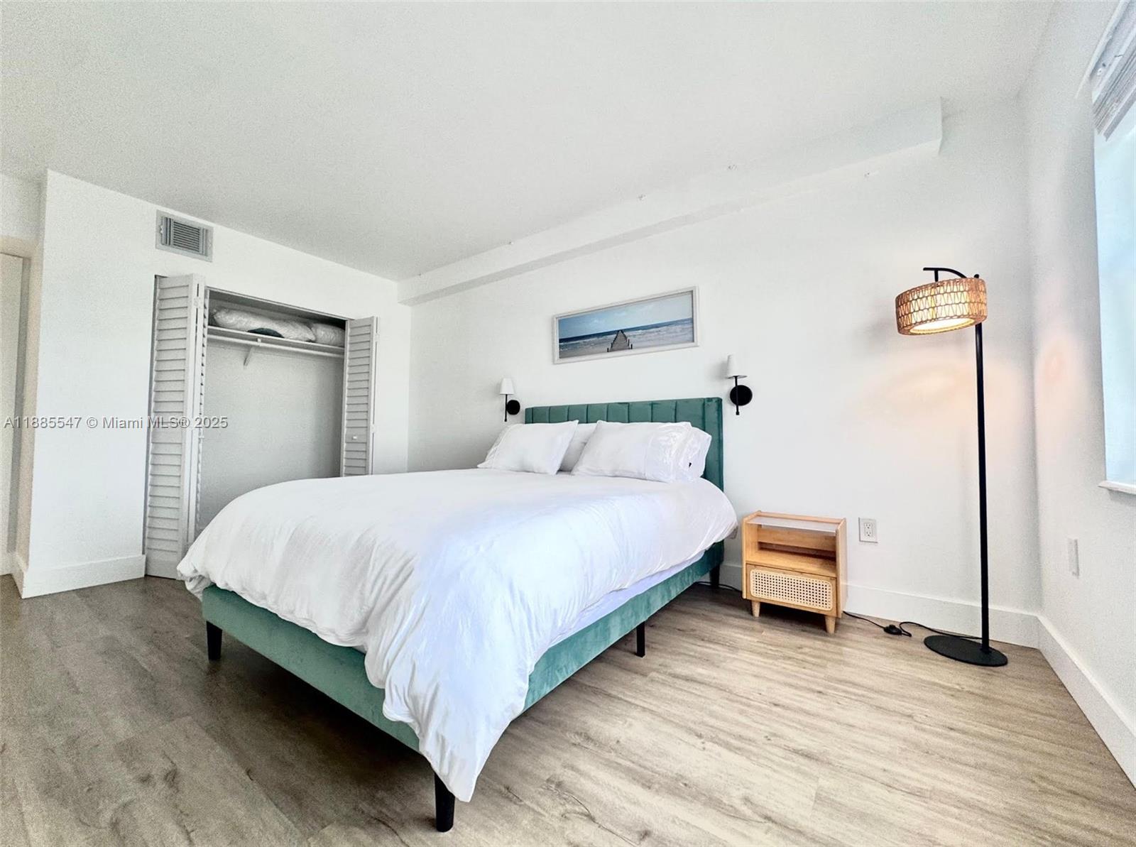 400 Kings Point Dr # 1224