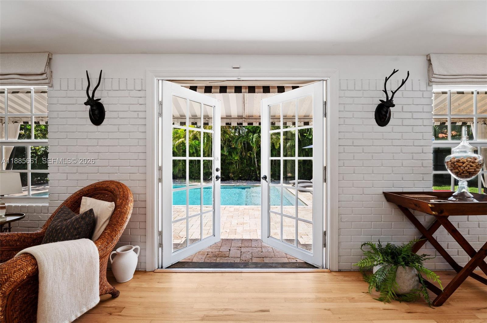 1314 Country Club Prado