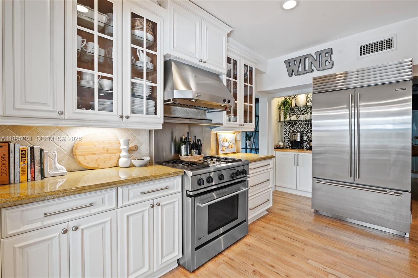 1314 Country Club Prado