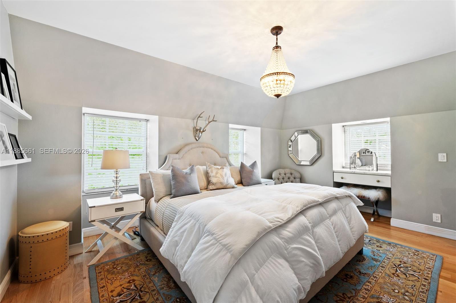 1314 Country Club Prado