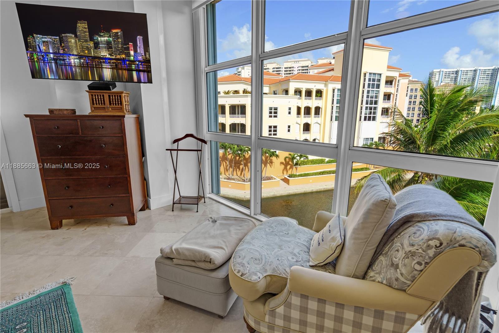 737 Crandon Blvd # 1 Unit: PH-1