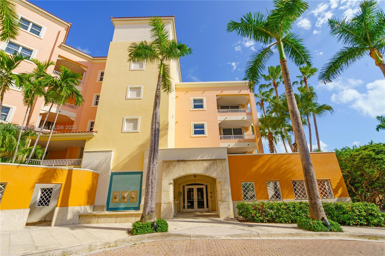 737 Crandon Blvd # 1 Unit: PH-1