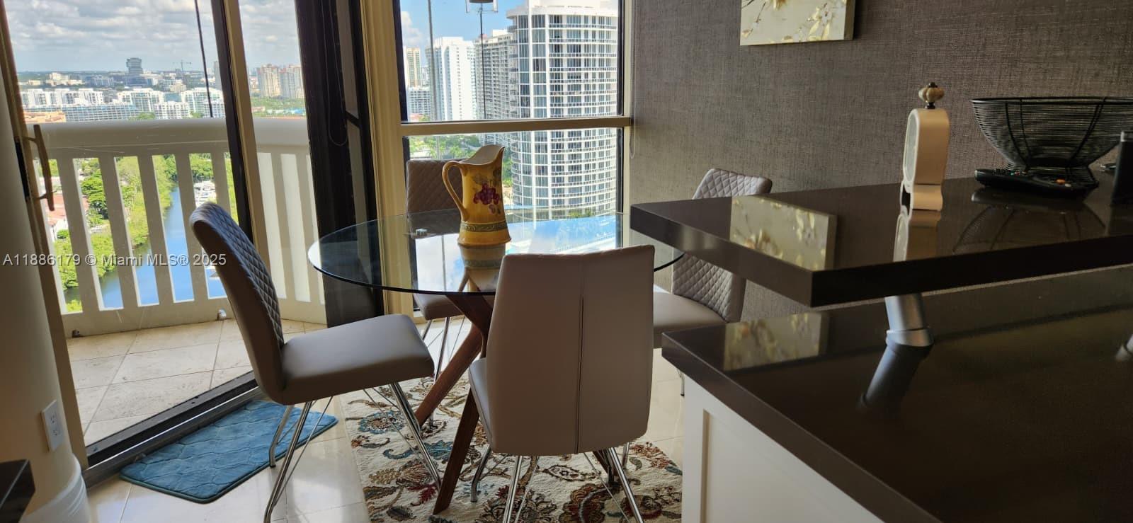 2000 Island Blvd # 2605