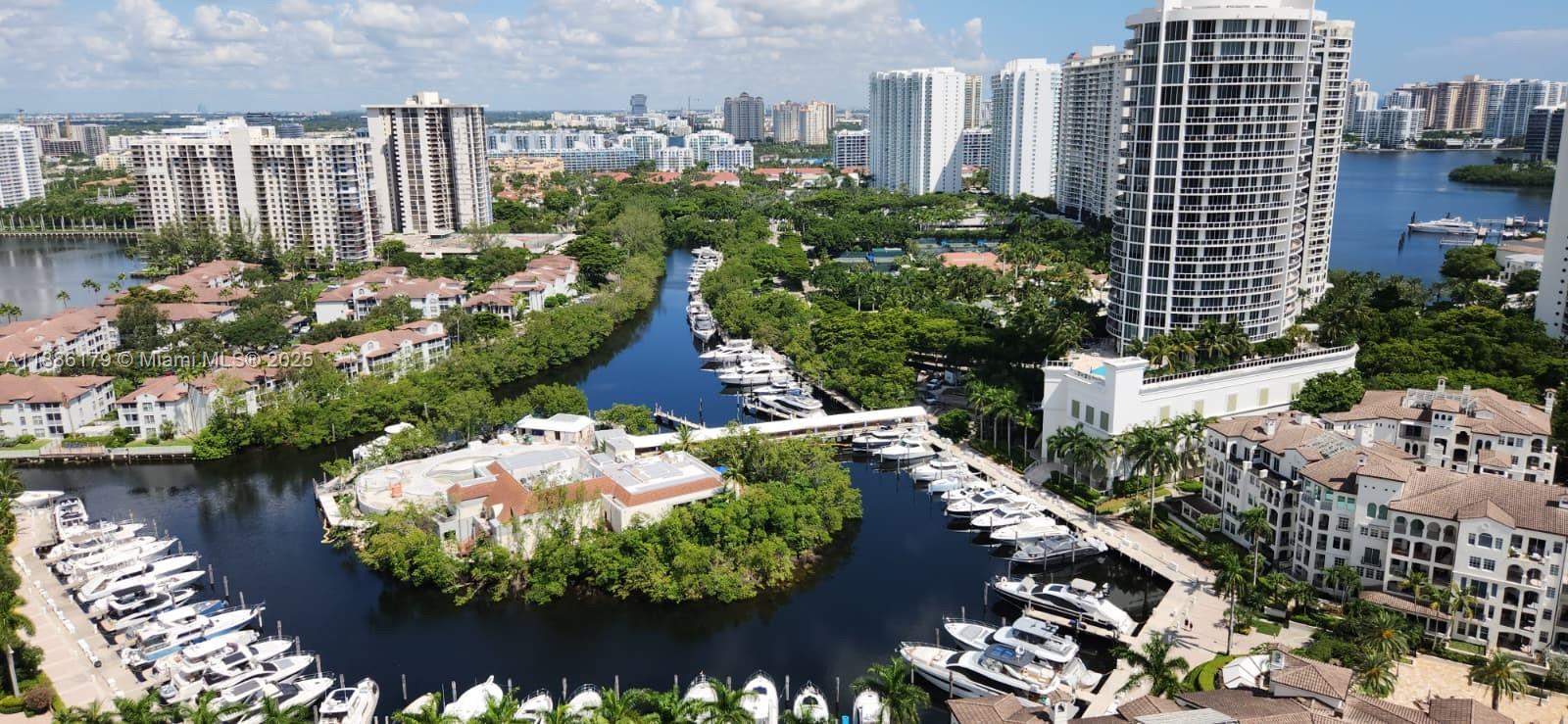 2000 Island Blvd # 2605