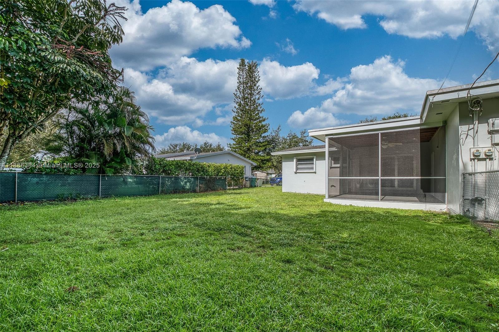 11527 SW 81st Rd # 11527