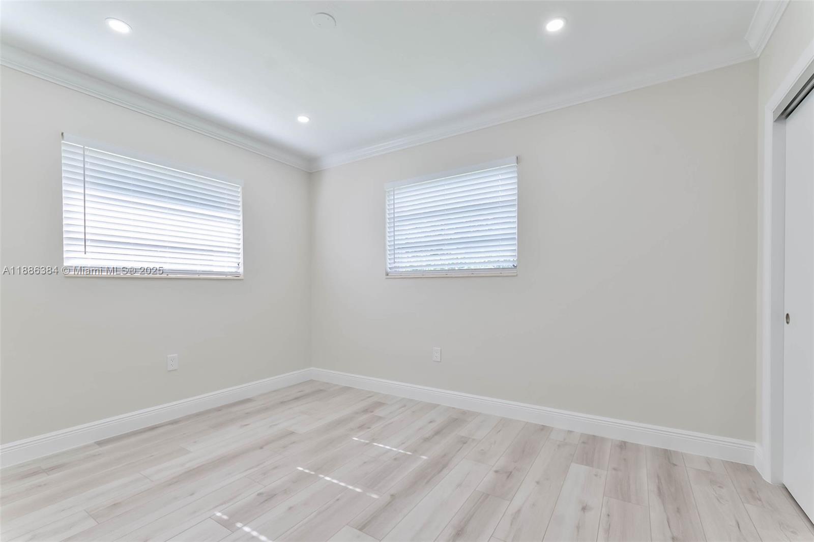 11527 SW 81st Rd # 11527