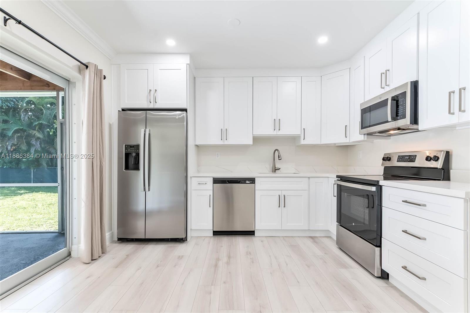 11527 SW 81st Rd # 11527