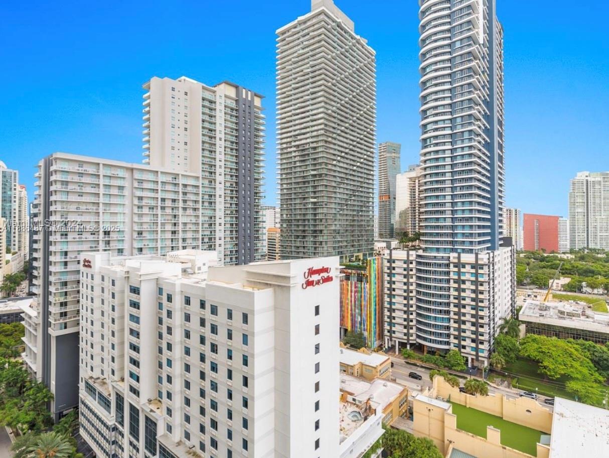 79 SW 12th St Unit: 2102-S