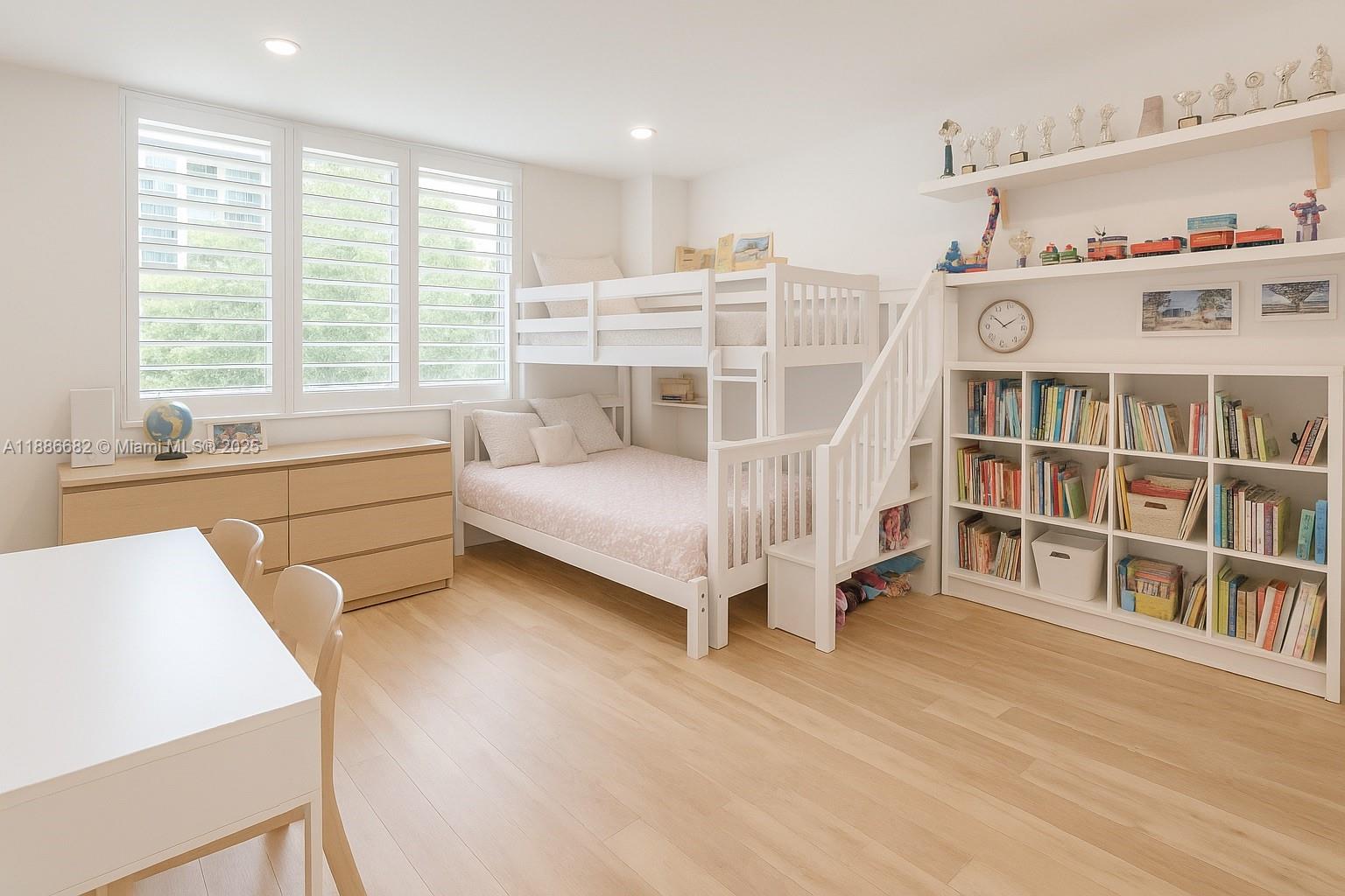 199 Ocean Lane Dr # 115