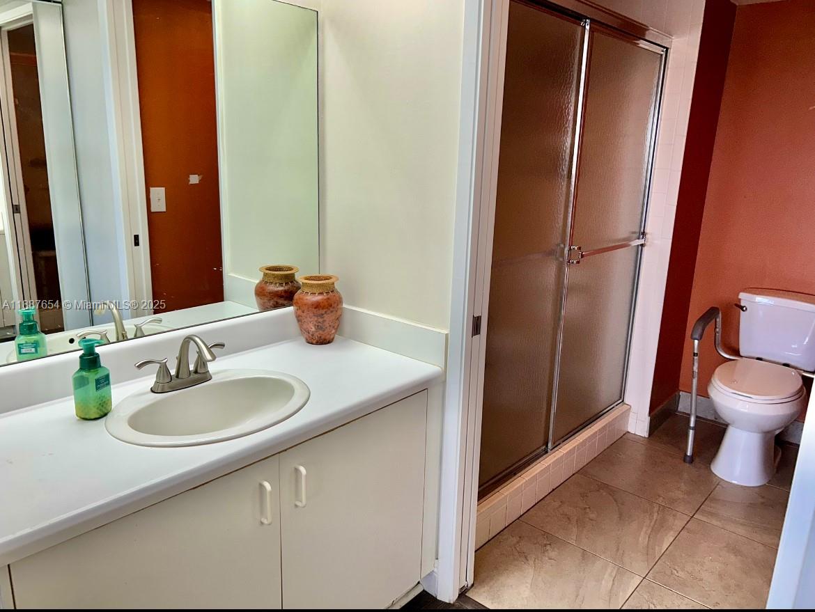 1201 SW 141st Ave # 407J