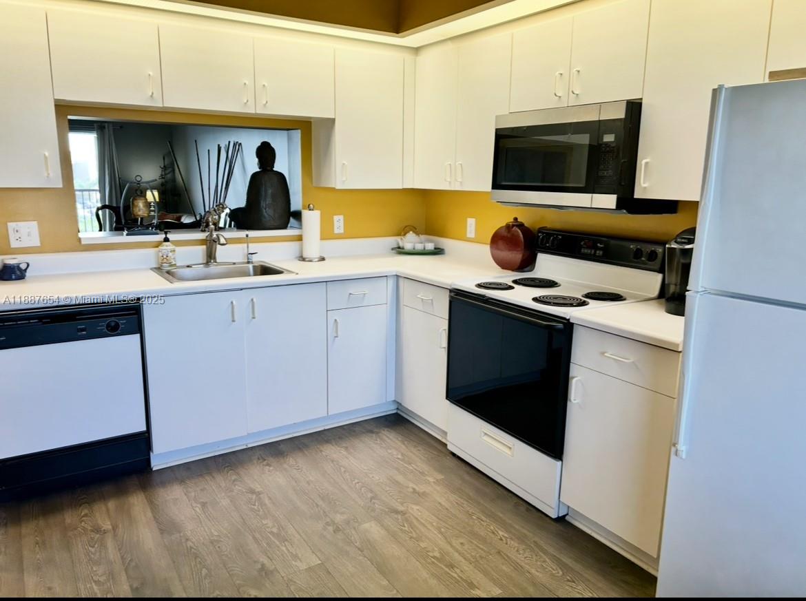 1201 SW 141st Ave # 407J