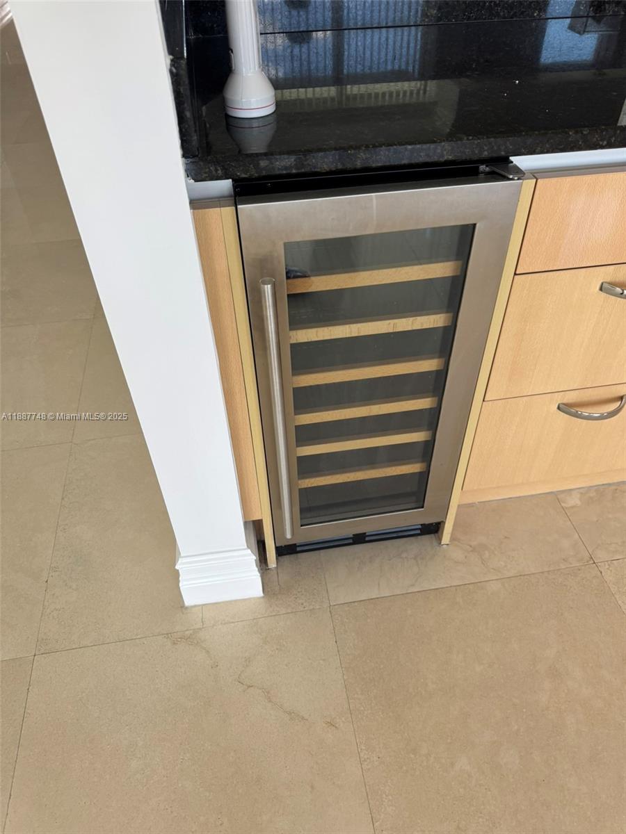 791 Crandon Blvd # 1506