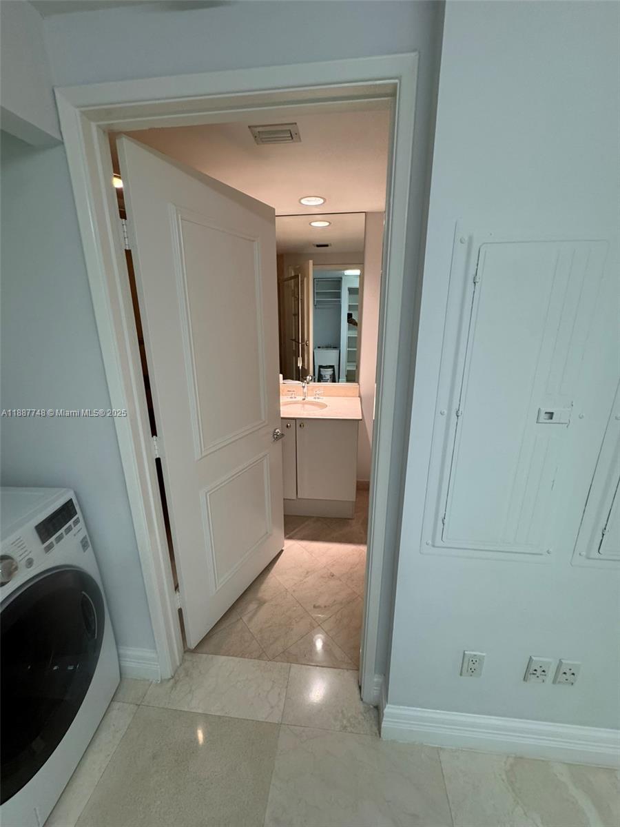 791 Crandon Blvd # 1506