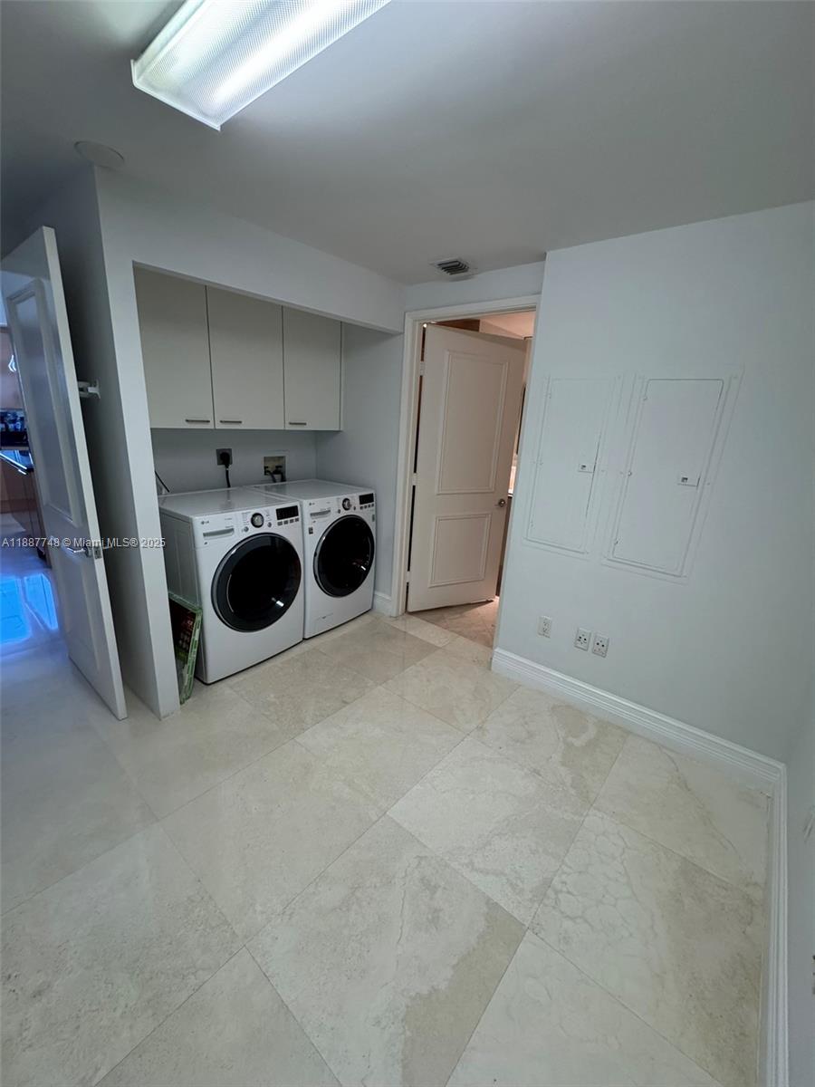 791 Crandon Blvd # 1506