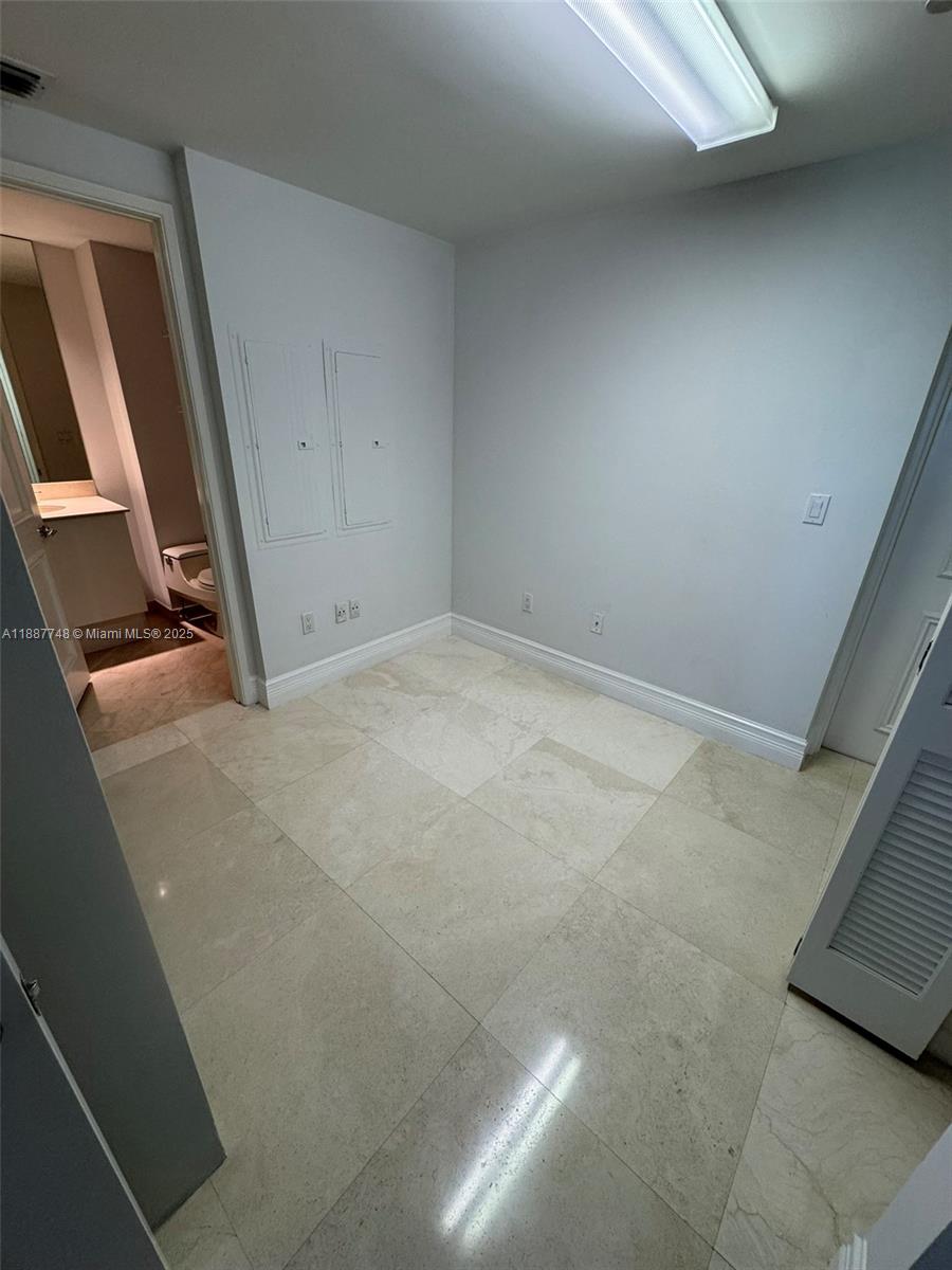 791 Crandon Blvd # 1506