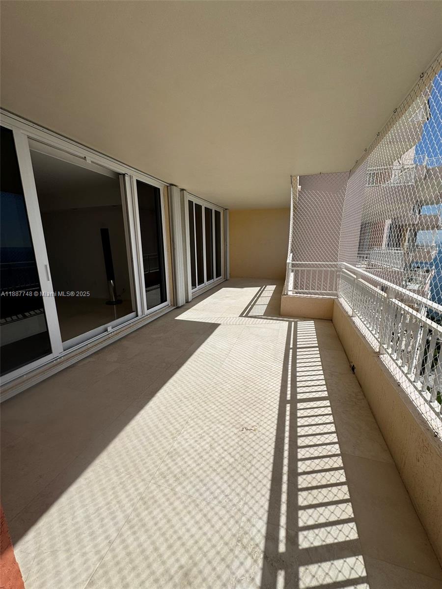 791 Crandon Blvd # 1506