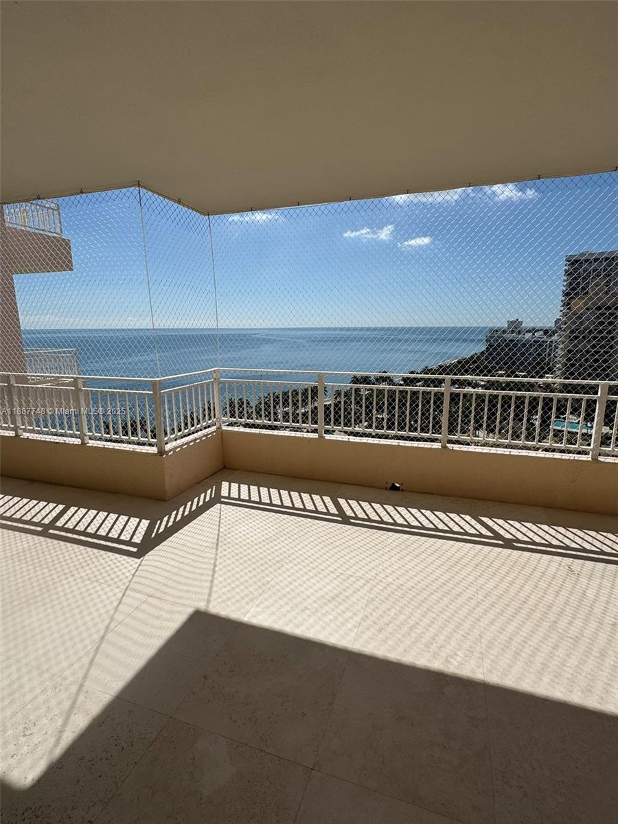 791 Crandon Blvd # 1506