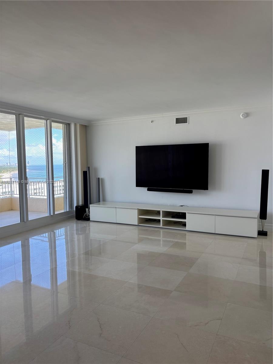 791 Crandon Blvd # 1506