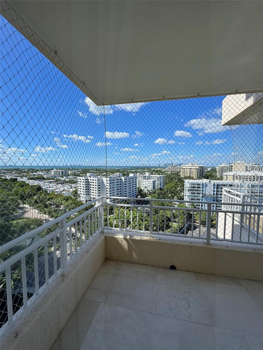 791 Crandon Blvd # 1506