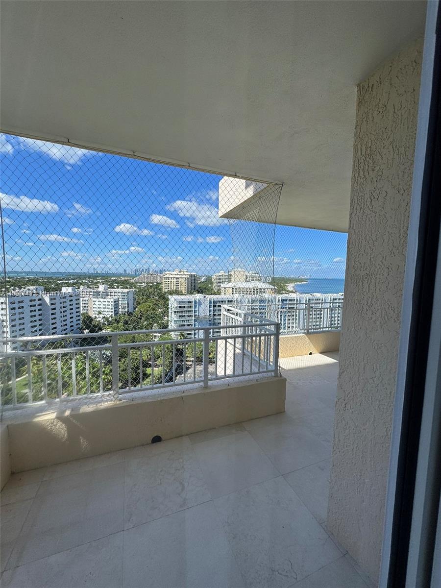 791 Crandon Blvd # 1506