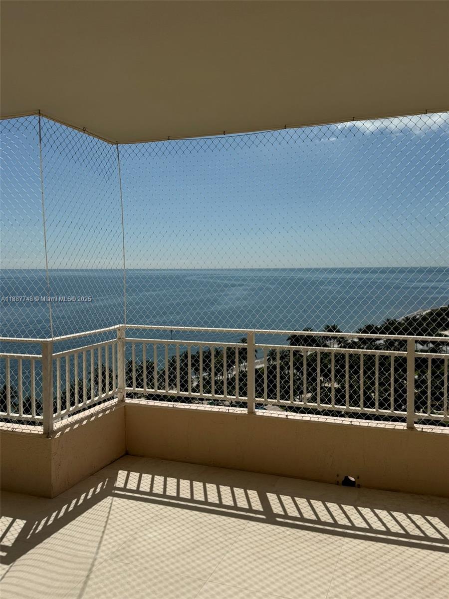 791 Crandon Blvd # 1506