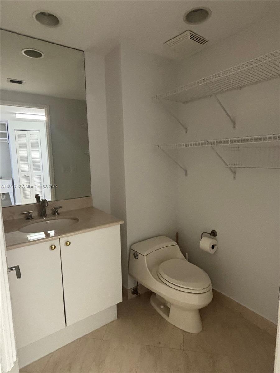 791 Crandon Blvd # 1506