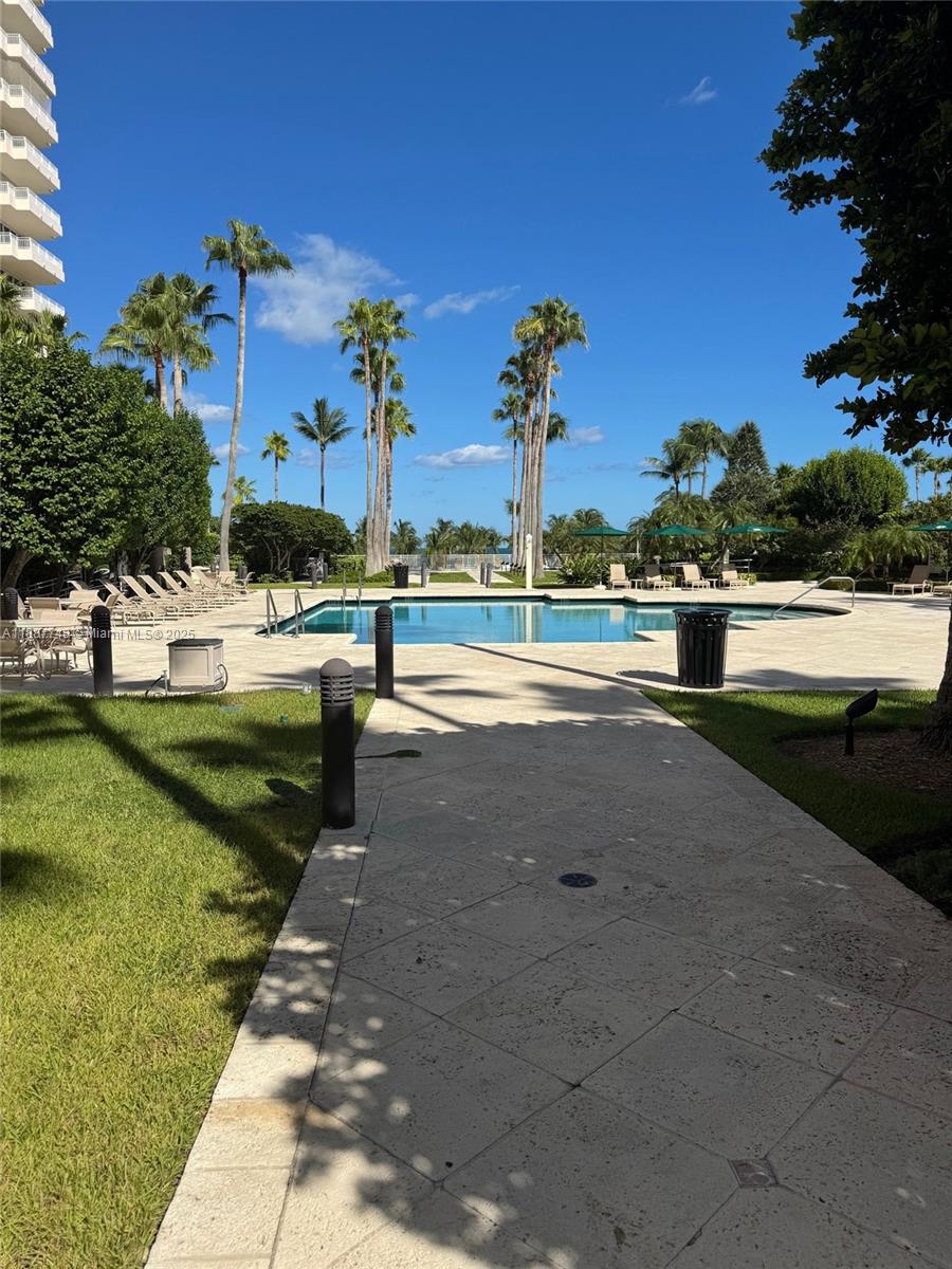 791 Crandon Blvd # 1506