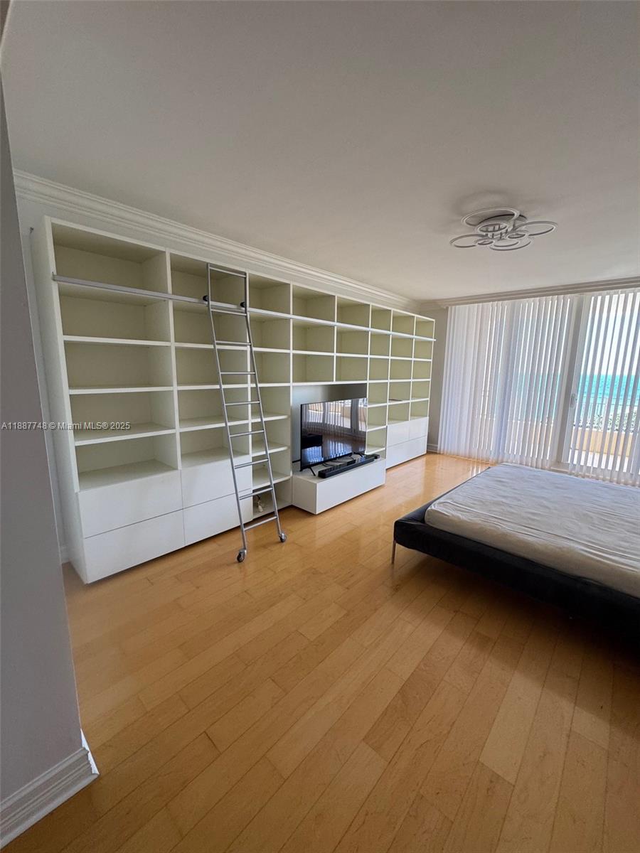 791 Crandon Blvd # 1506