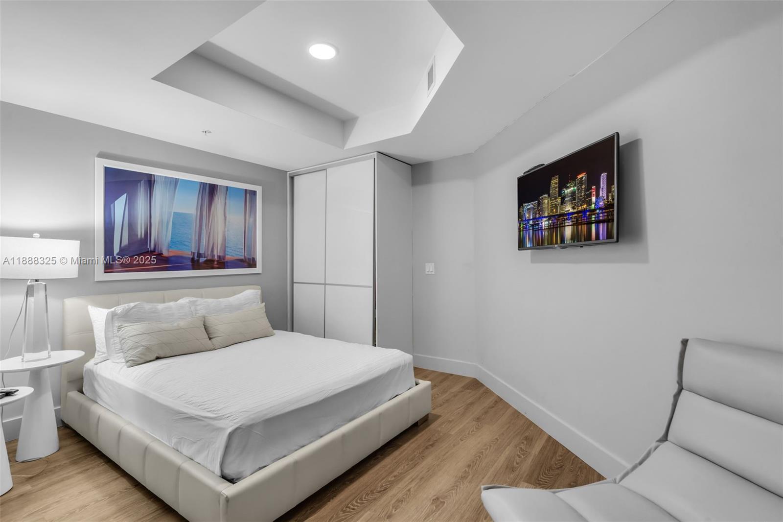 17301 Biscayne Blvd # 501