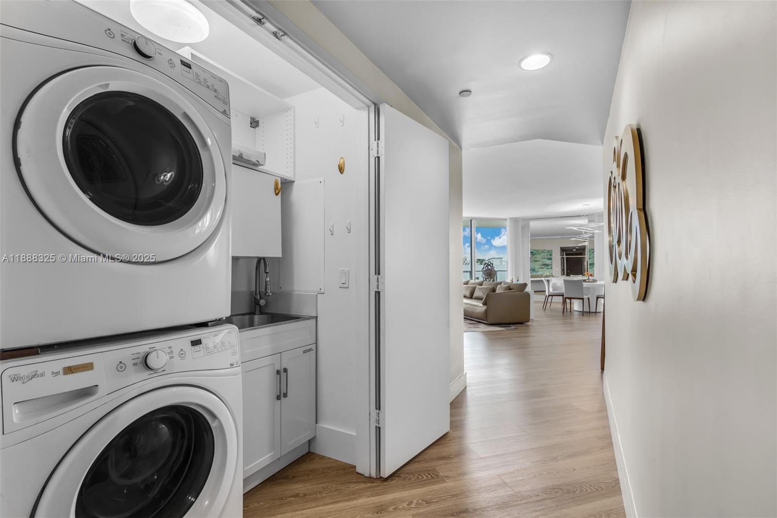 17301 Biscayne Blvd # 501