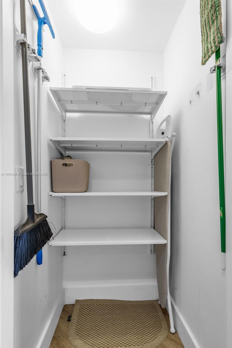 17301 Biscayne Blvd # 501