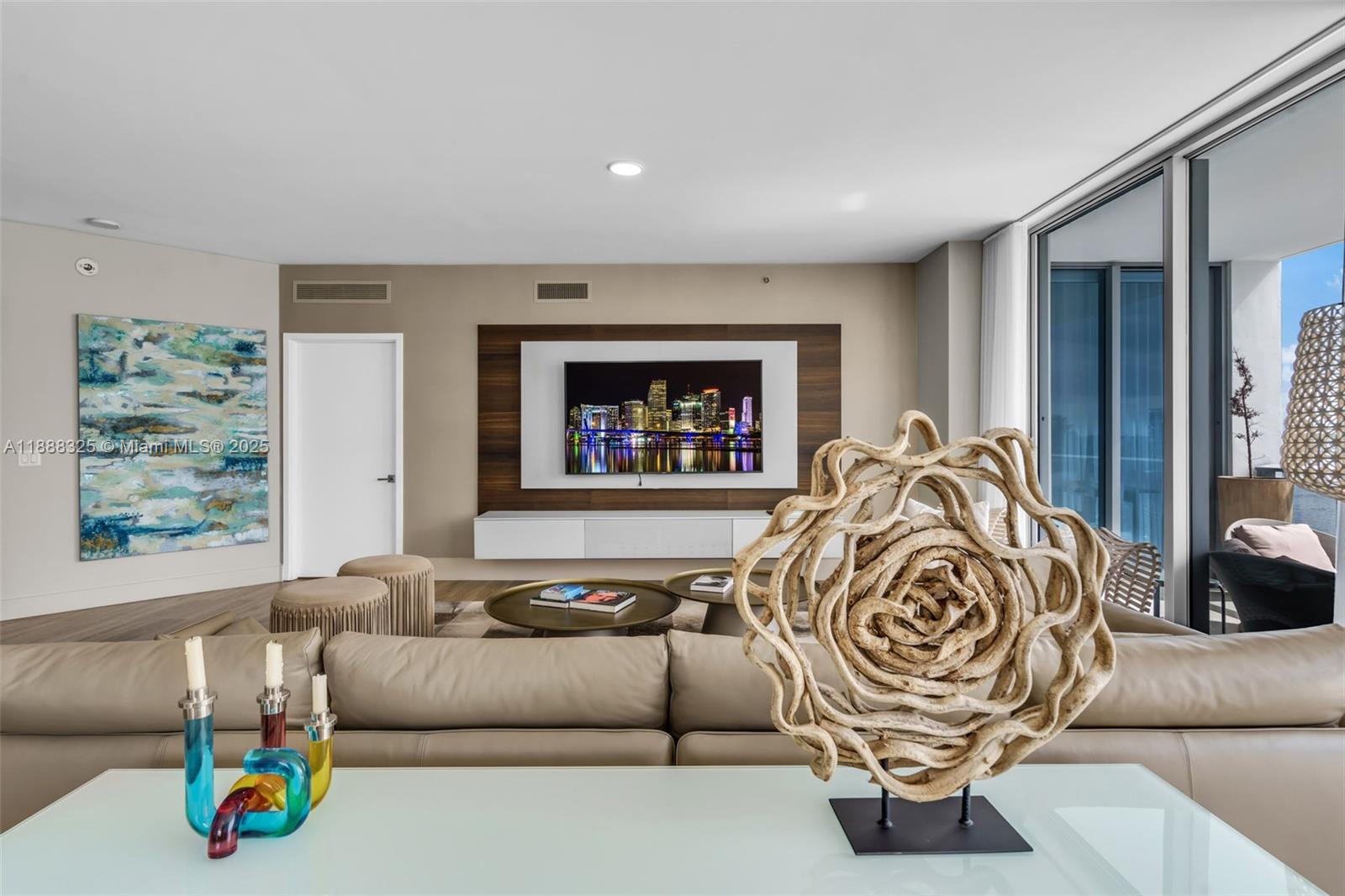 17301 Biscayne Blvd # 501