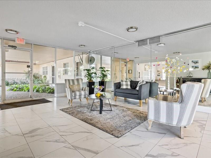 6200 NW 2nd Ave # 418