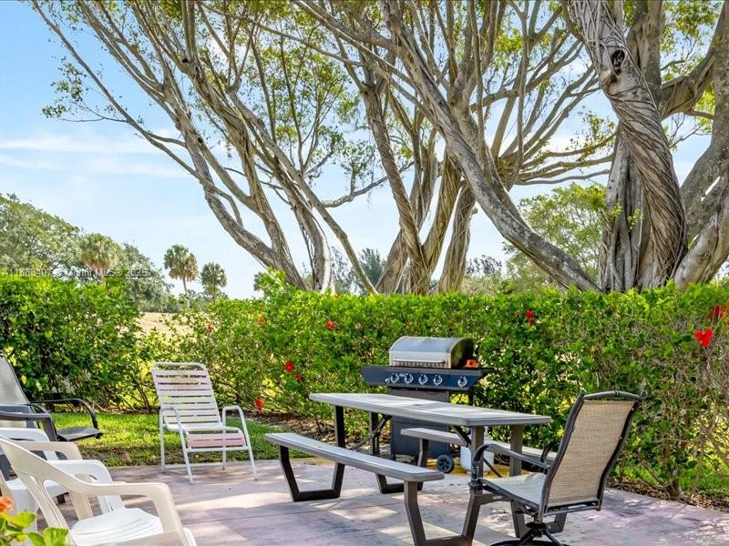 6200 NW 2nd Ave # 418