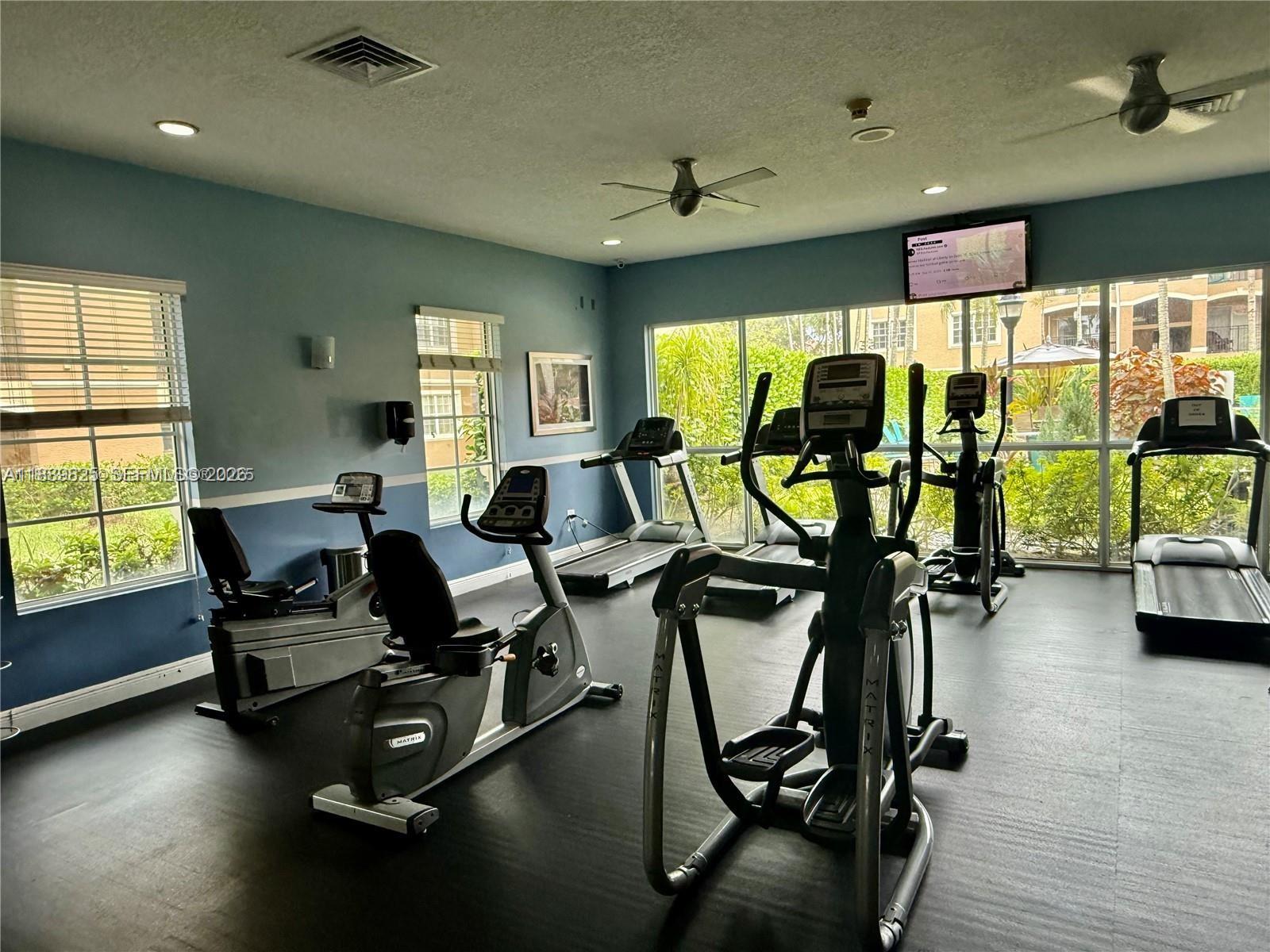 231 SW 116th Ave # 19108