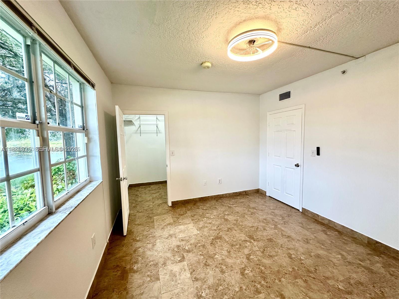 231 SW 116th Ave # 19108