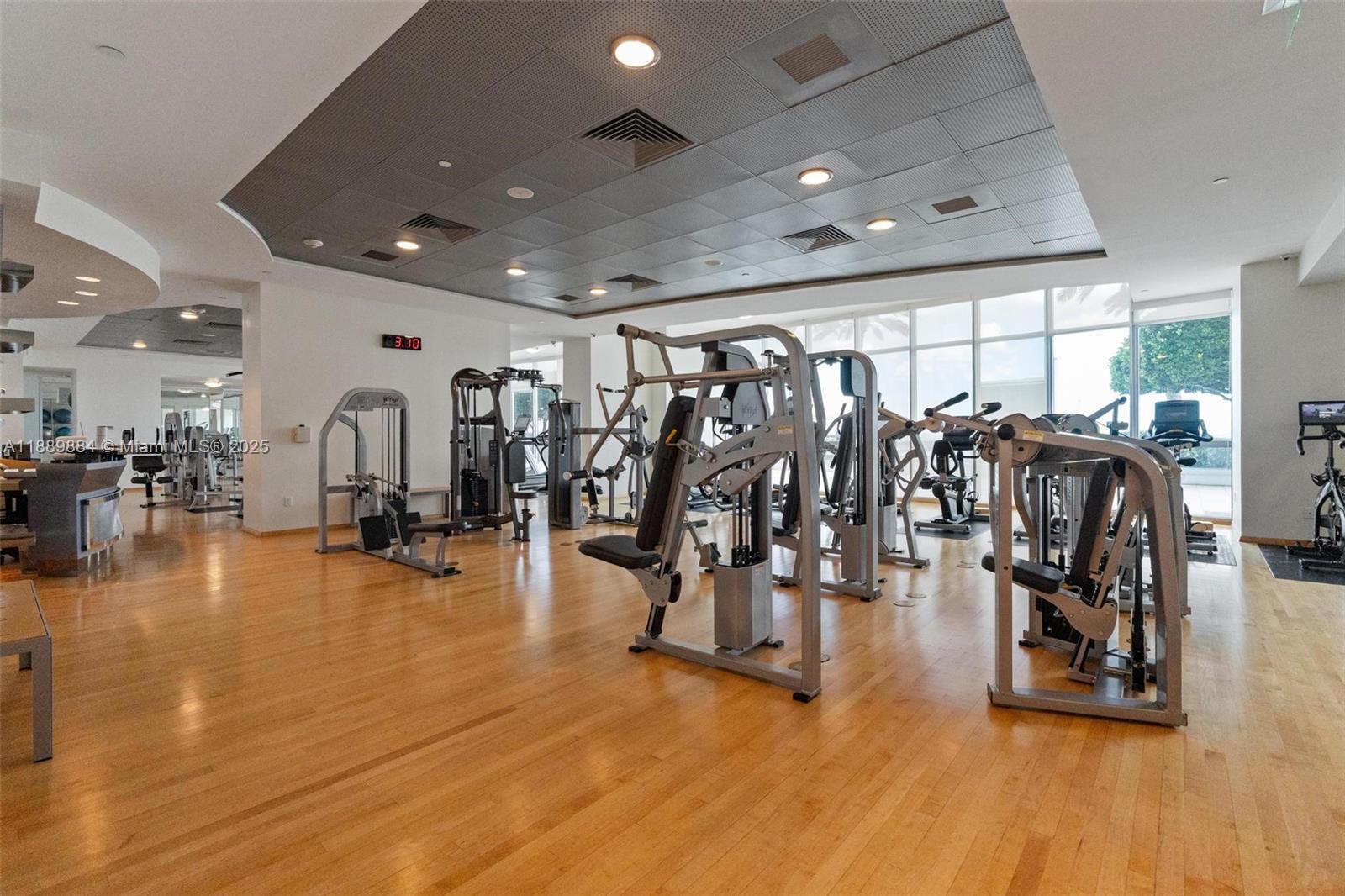 1331 Brickell Bay Dr # 502