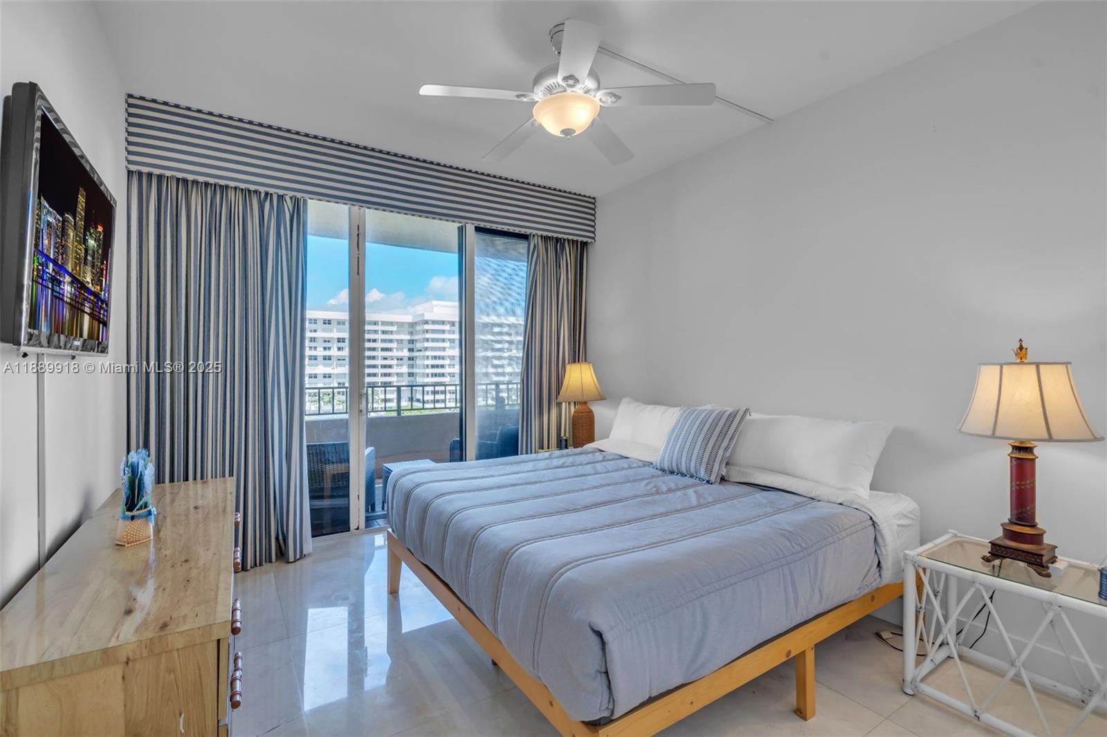 251 Crandon Blvd # 625