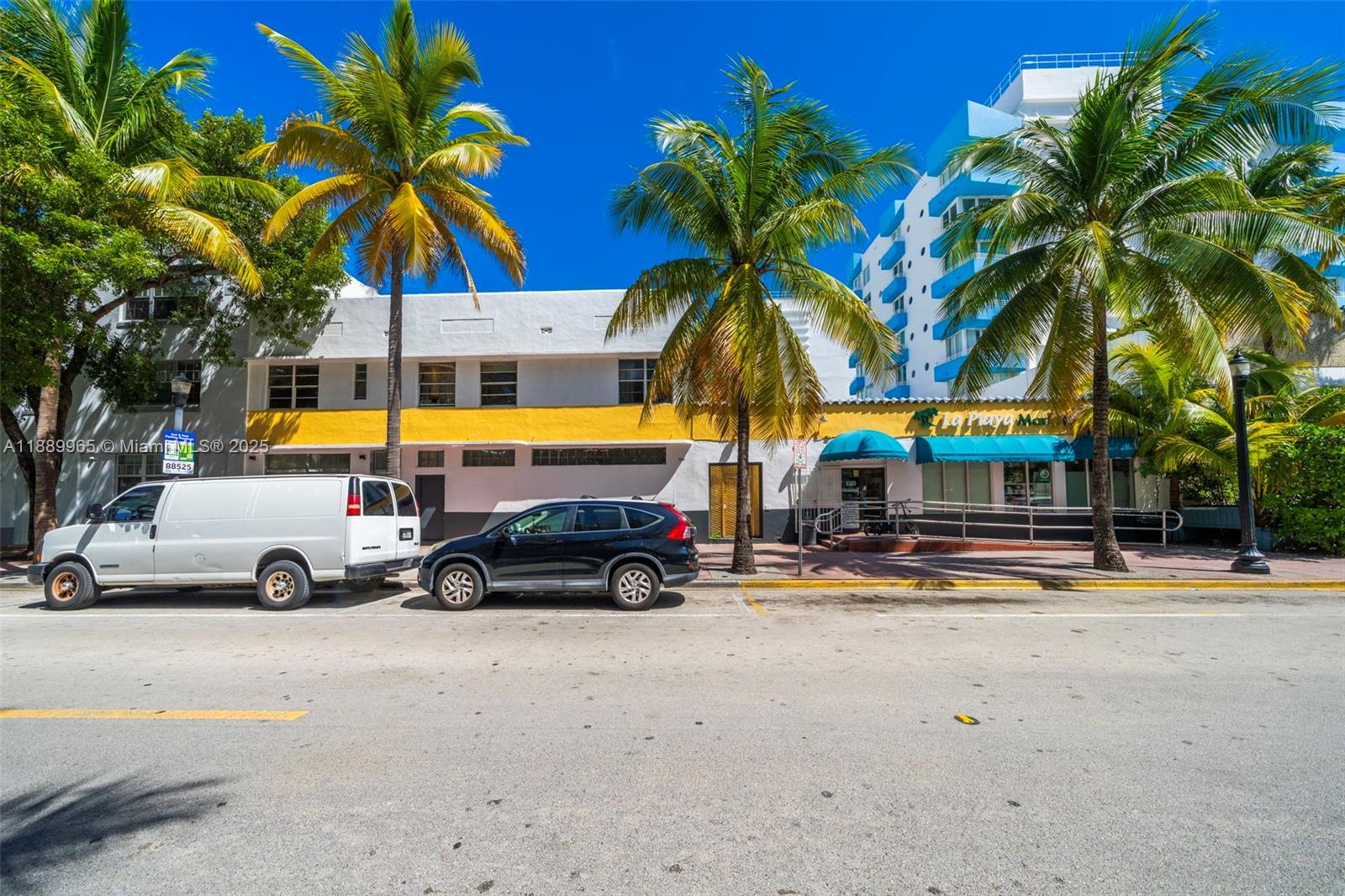 249 Collins Ave
