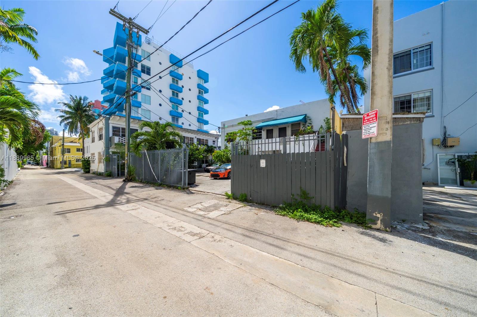 249 Collins Ave