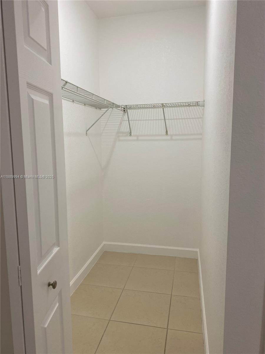 17077 SW 93rd St Rear