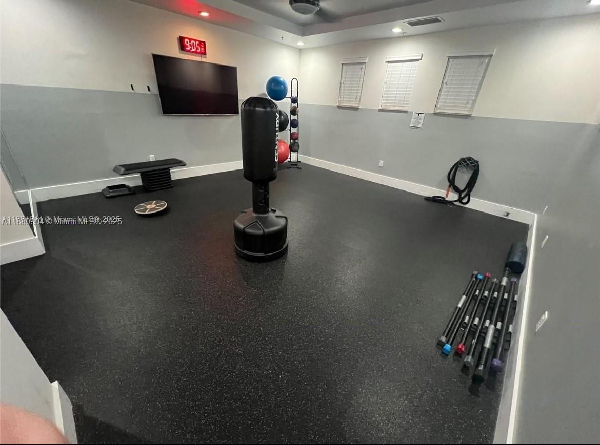 17077 SW 93rd St Rear