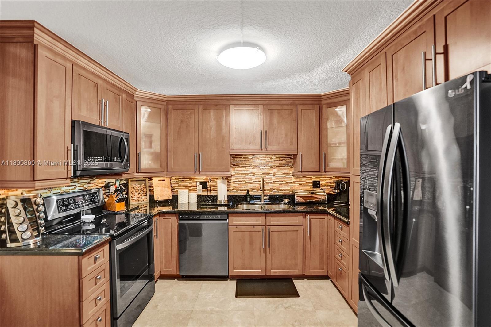 1811 Jefferson St # 310