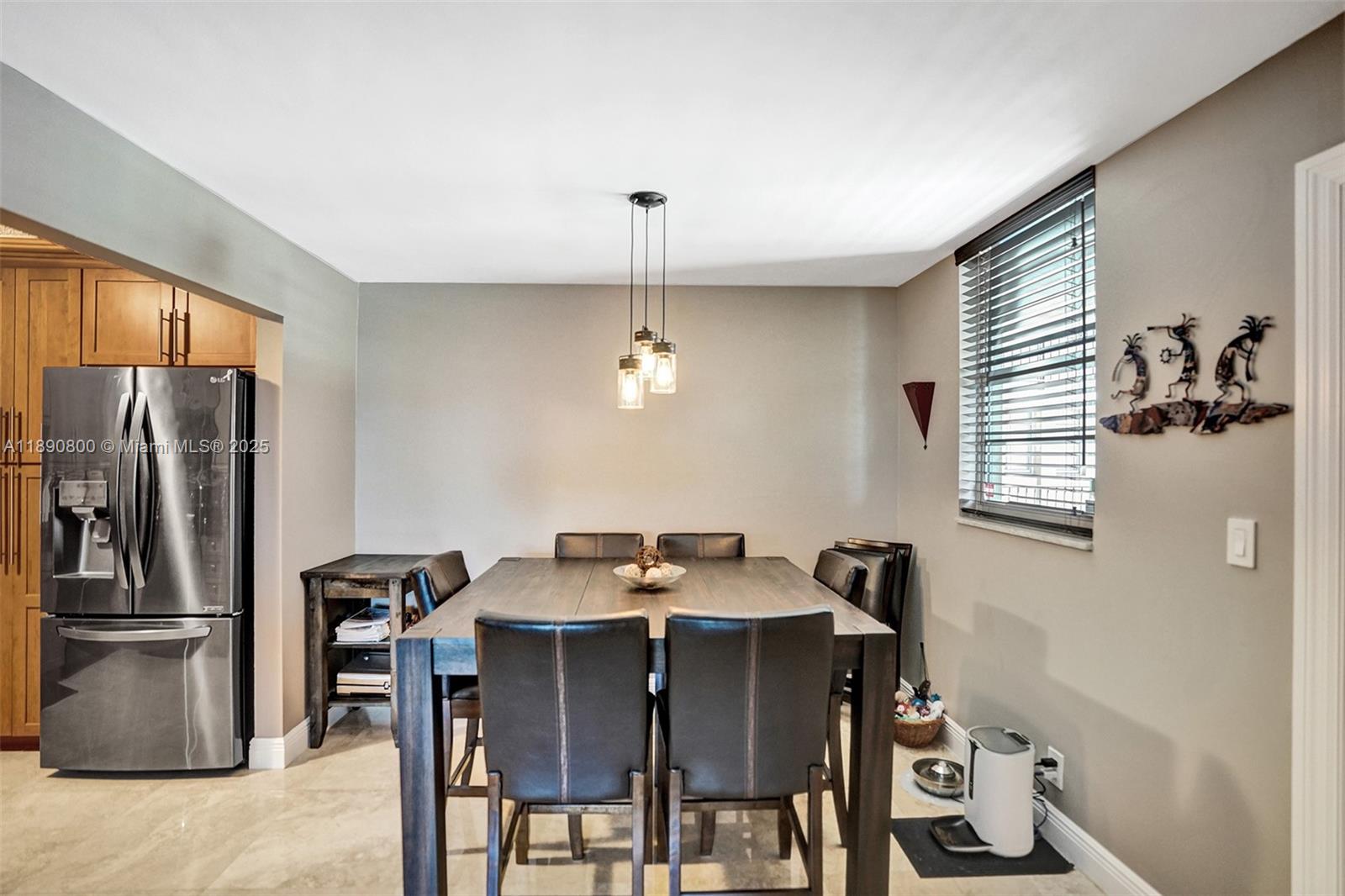 1811 Jefferson St # 310