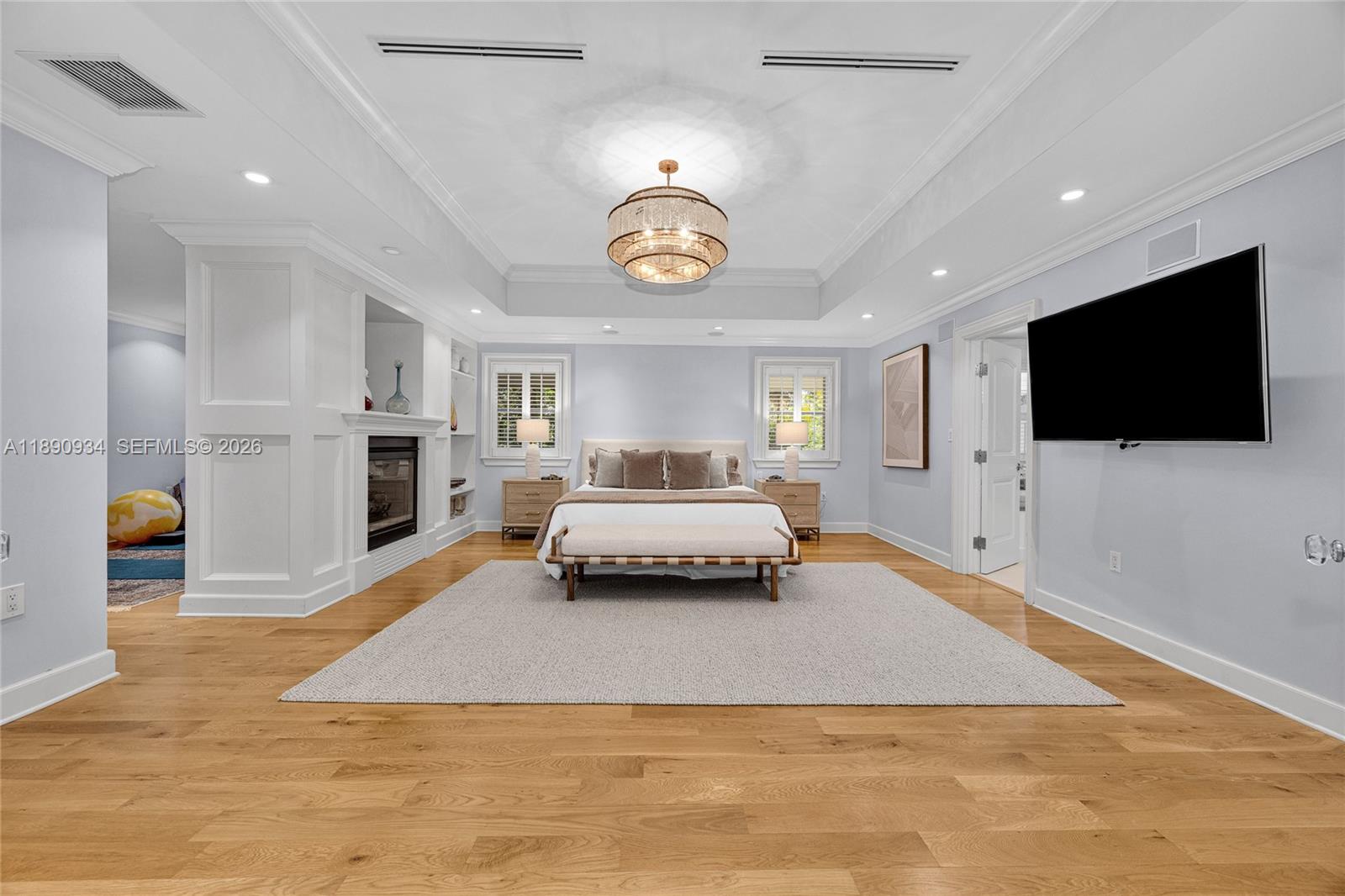 5400 Kerwood Oaks Dr