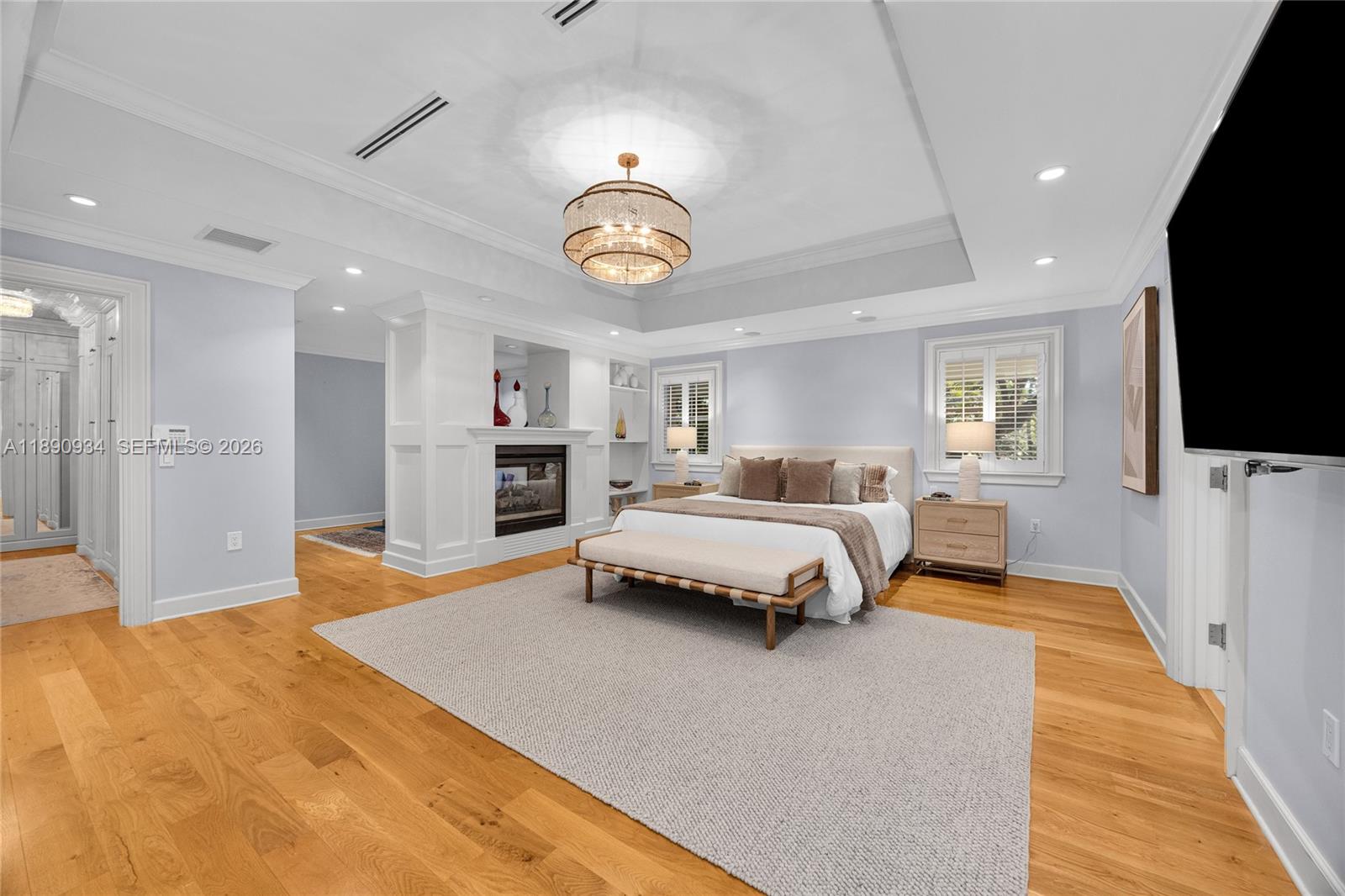 5400 Kerwood Oaks Dr