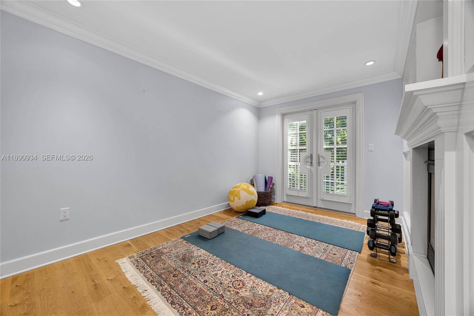 5400 Kerwood Oaks Dr